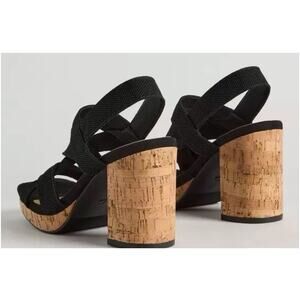 Torrid Strappy Platform Heeled Sandal Black Size 8.5WW See pictures for details